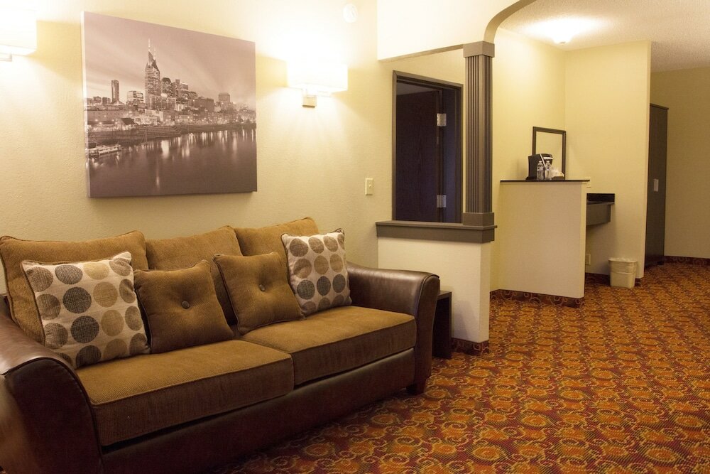 Фото Brentwood Suites