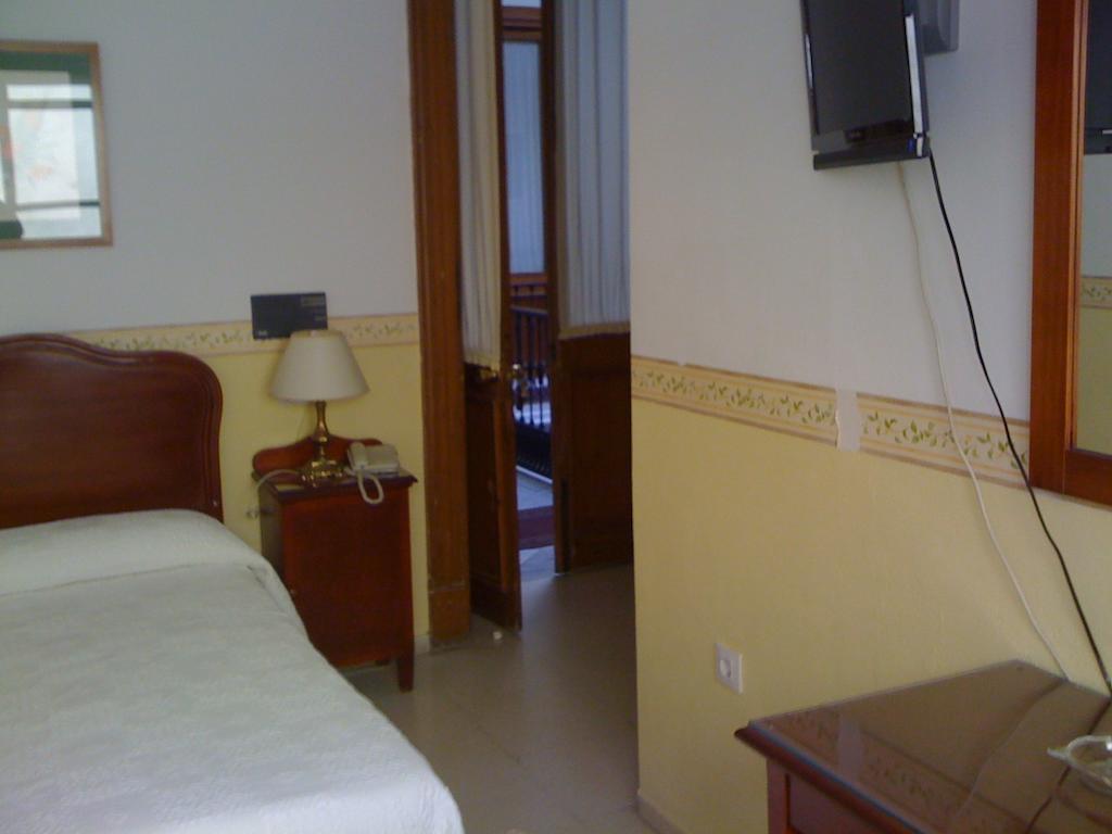 Фото Nuevo Hotel