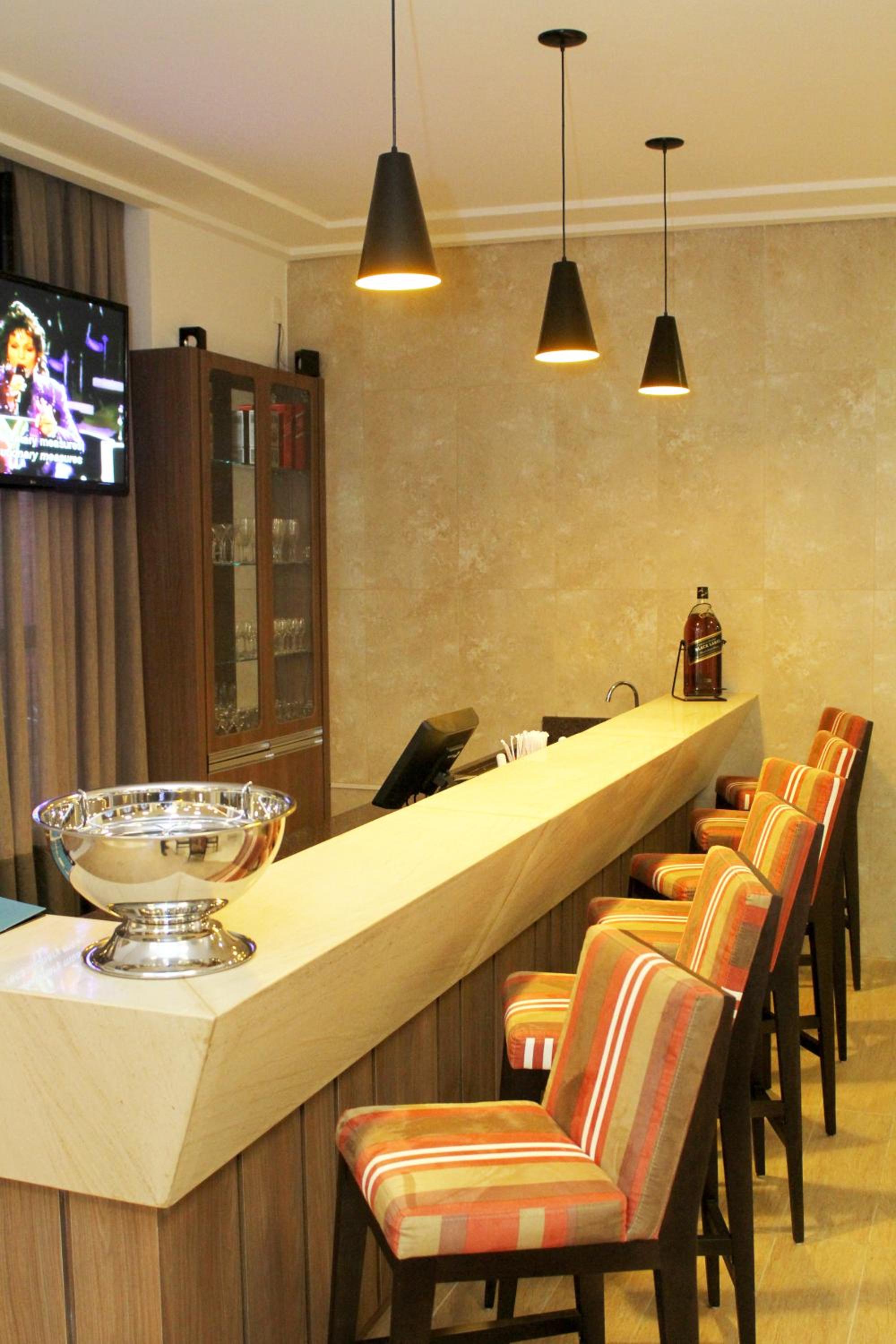 Фото The Hill Executive