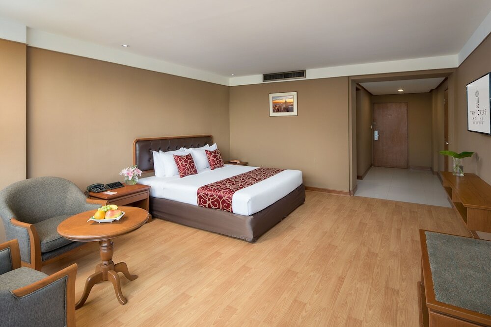 Фото The Twin Towers Hotel Bangkok