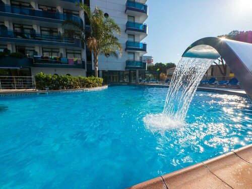 Гостиница Hotel Blaucel в Бланесе