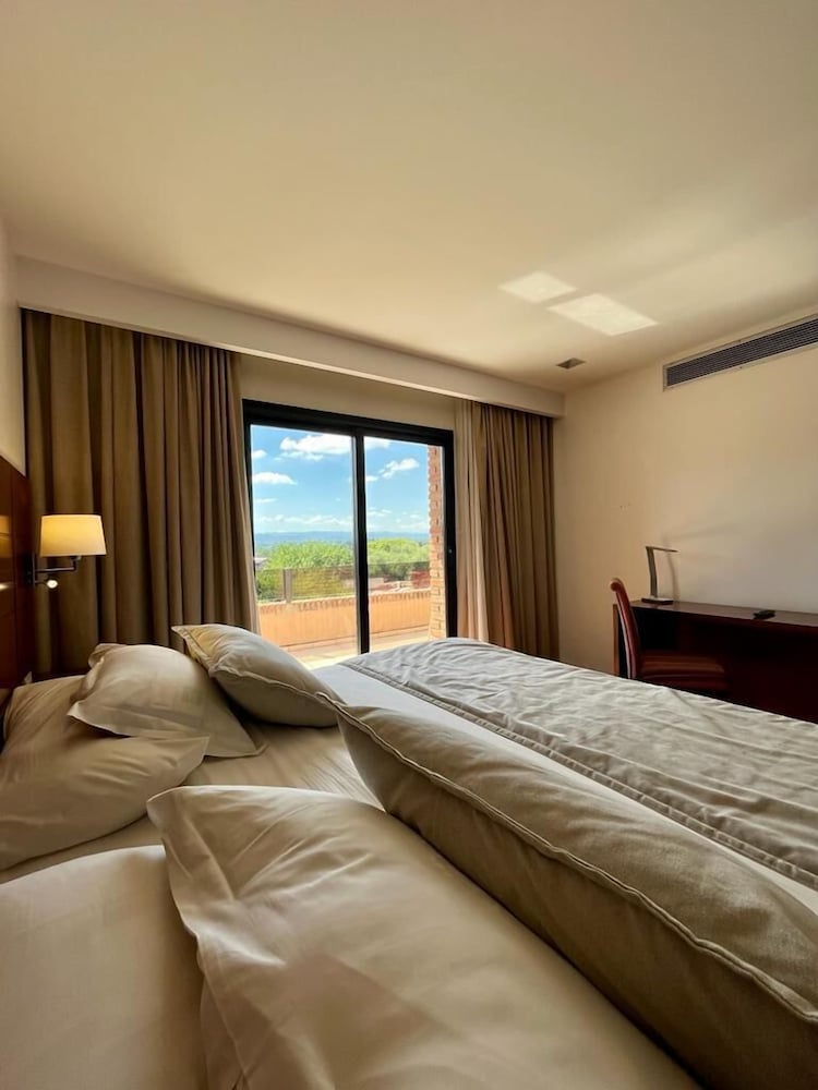 Фото Neper Select Hotel