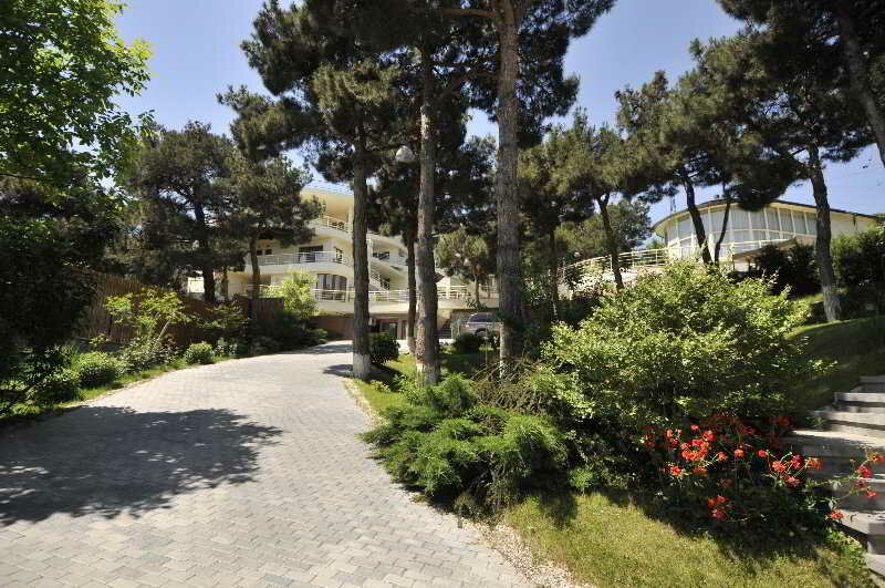 Фото Бомонд гарден