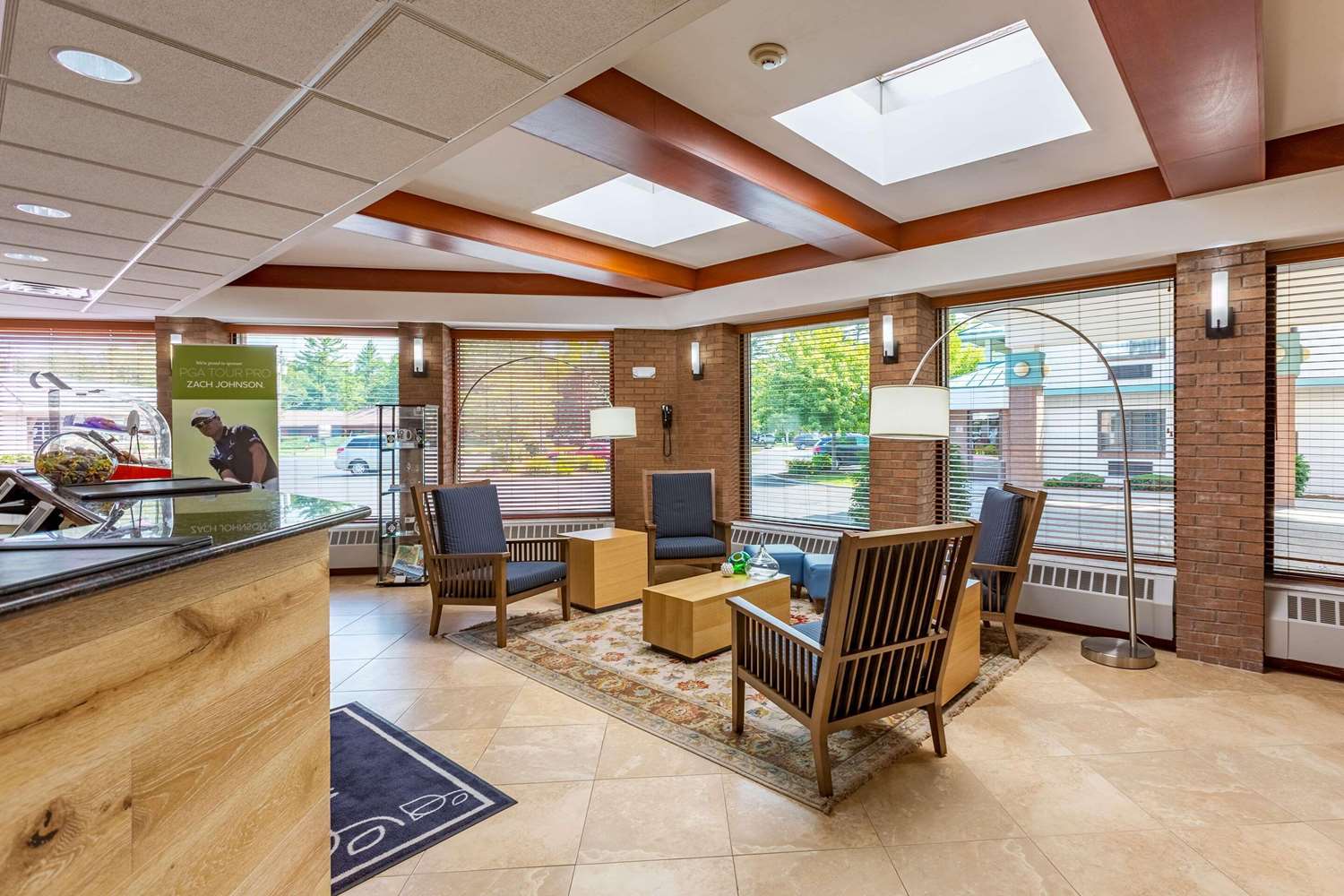 Фото Country Inn & Suites by Radisson, Traverse City, Mi