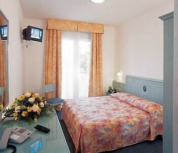 Фото Salus Smart & Chic Hotel