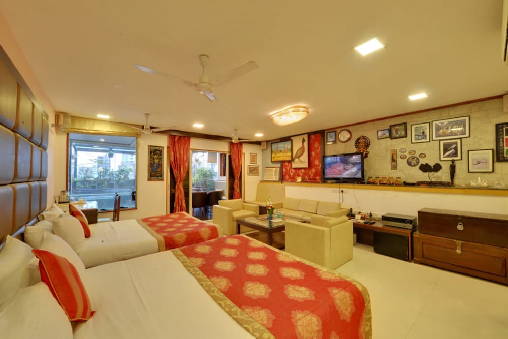 Фото Hotel Regal Enclave