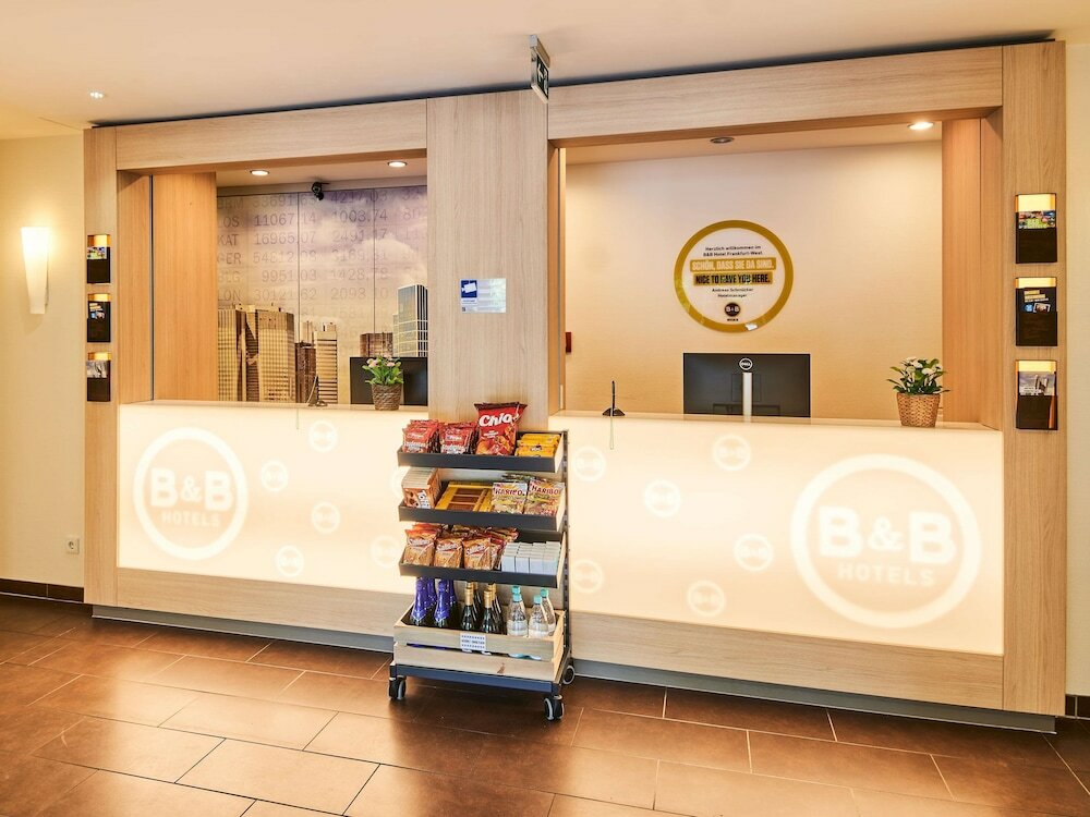 Фото B&b Hotel Frankfurt West