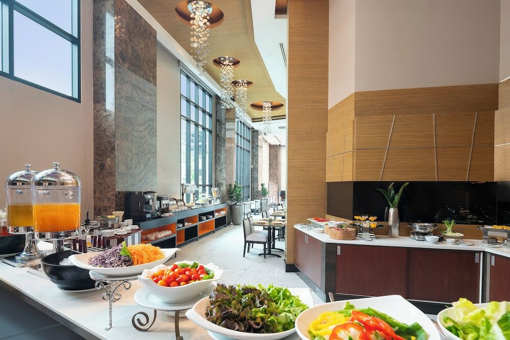 Фото Lumen Bangkok Srinakarin