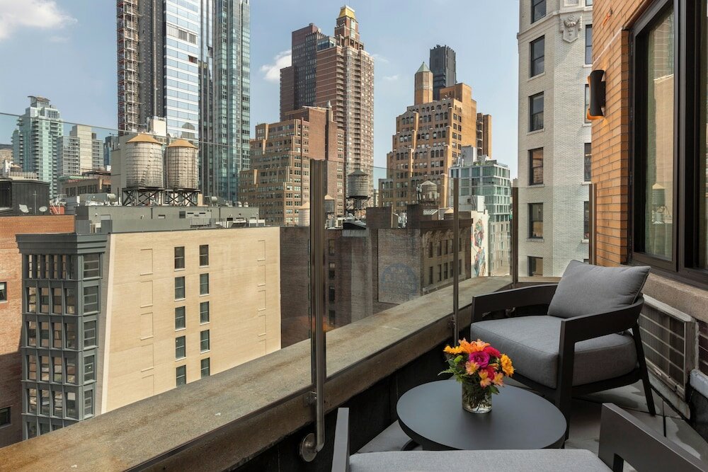 Фото Broadway Plaza Hotel