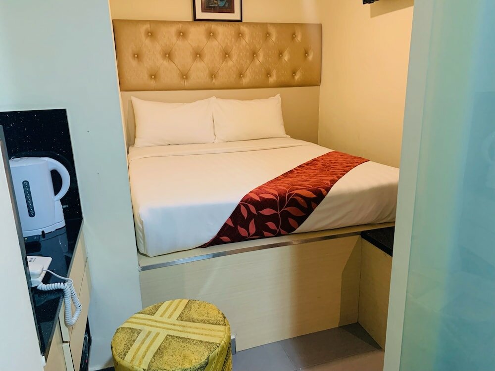 Фото Sandpiper Hotel