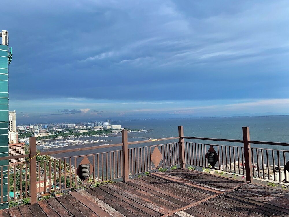 Фото Marina Residential Suites