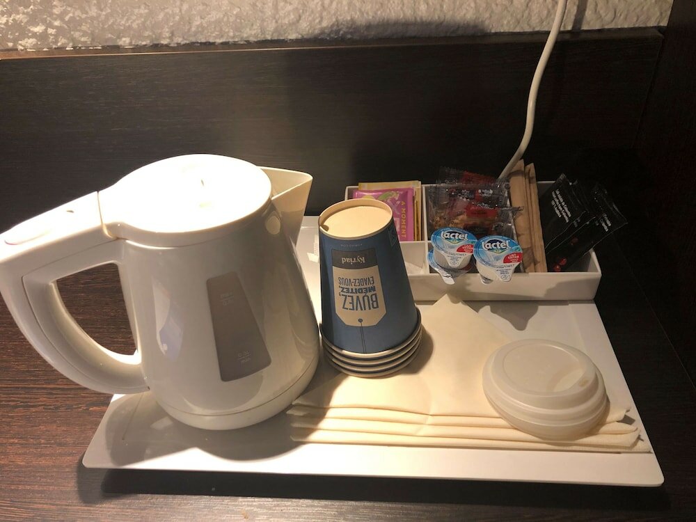 Фото Hotel Kyriad Orly Aéroport Athis Mons