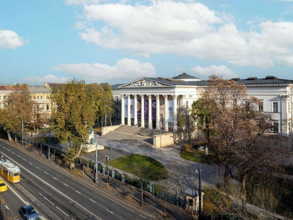 Фото Mercure Budapest Korona Hotel