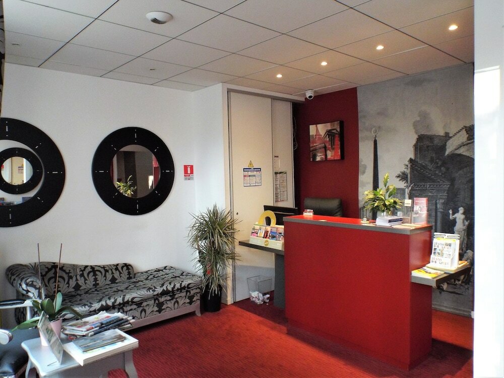 Фото Hotel Saint-martin