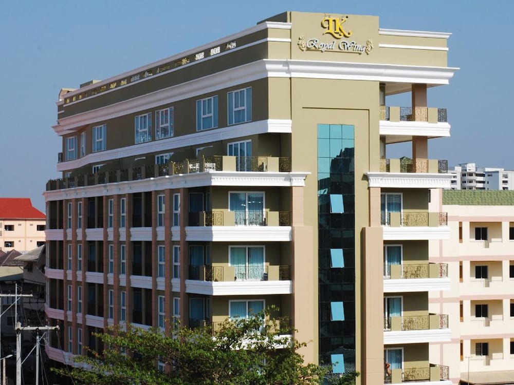 Фото отеля 1