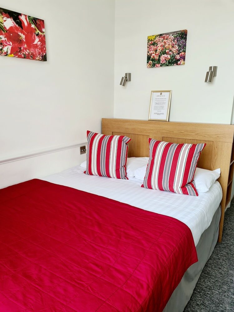 Фото Rushmore Hotel