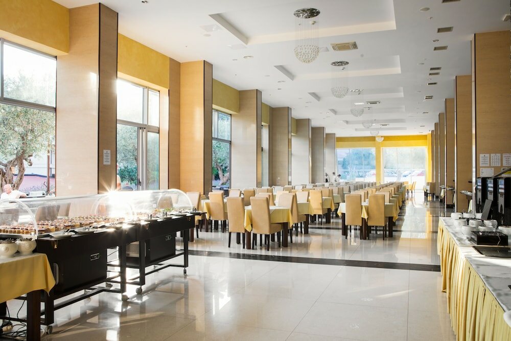 Фото Vile Oliva Hotel & Resort