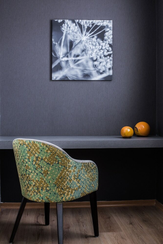 Фото Portal Plaza Suites