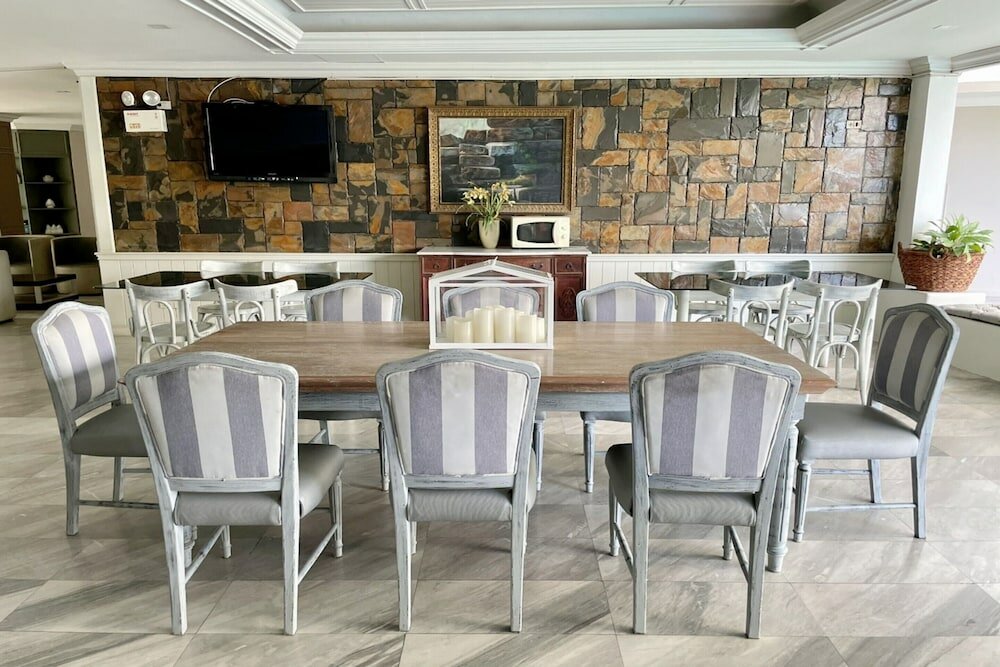 Фото Garden Paradise Hotel & Serviced Apartment