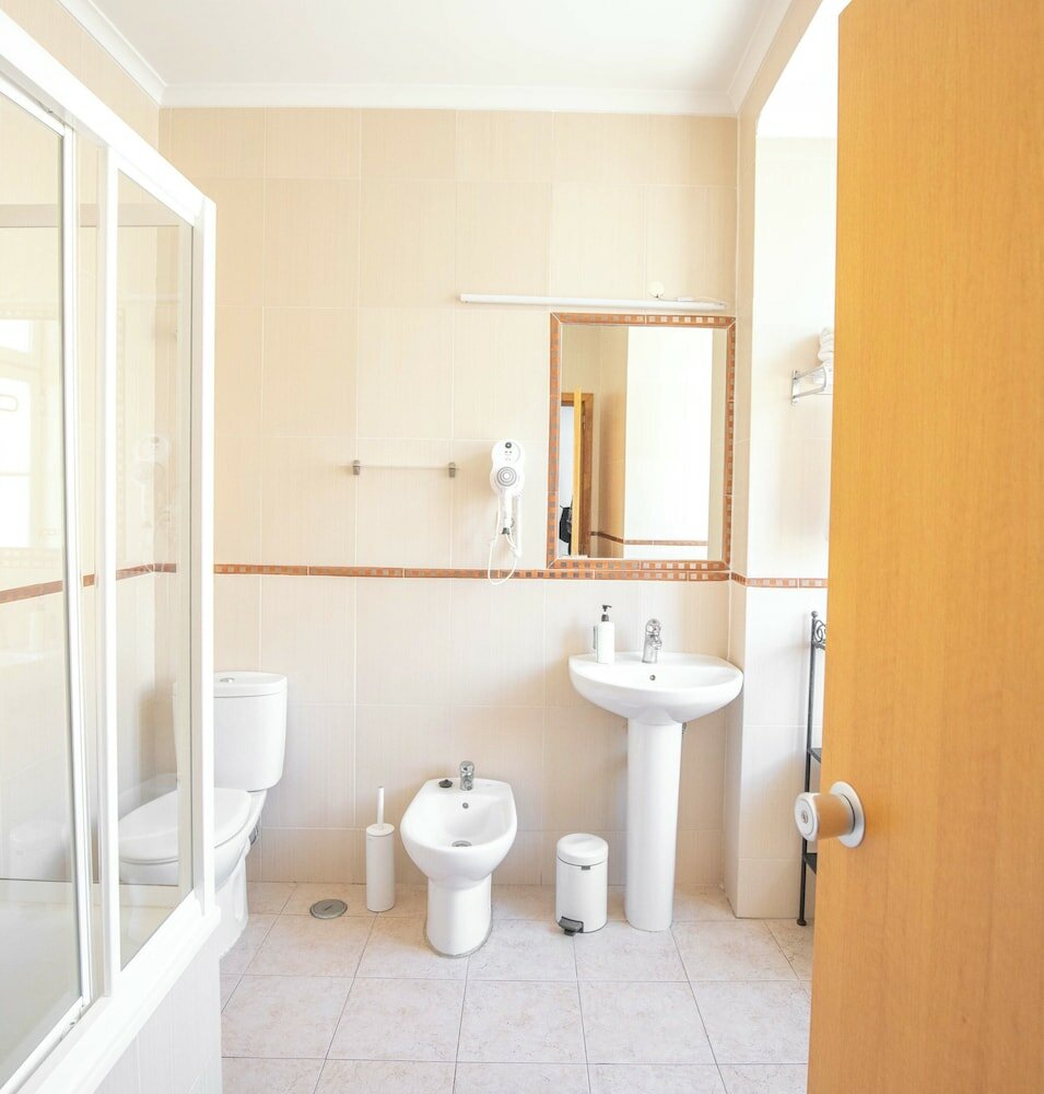 Фото Grande Pensão Alcobia