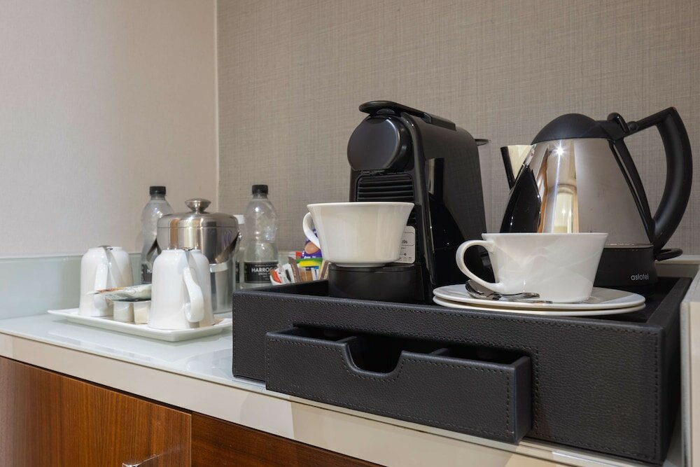 Фото Hilton Cambridge City Centre