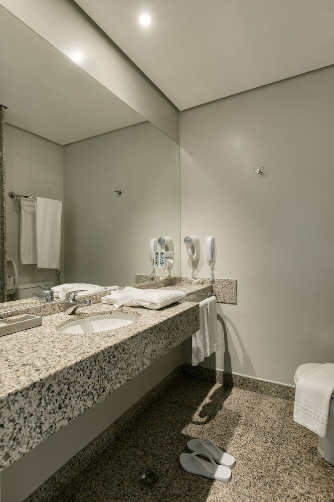 Фото Mercure Belo Horizonte Lourdes