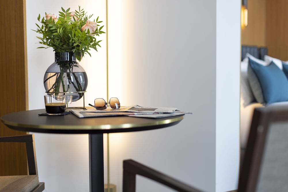 Фото Howard Sur Seine