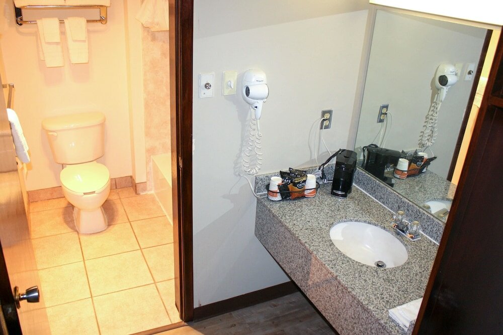 Фото Econo Lodge Salina Scenic Route 89 & I-70