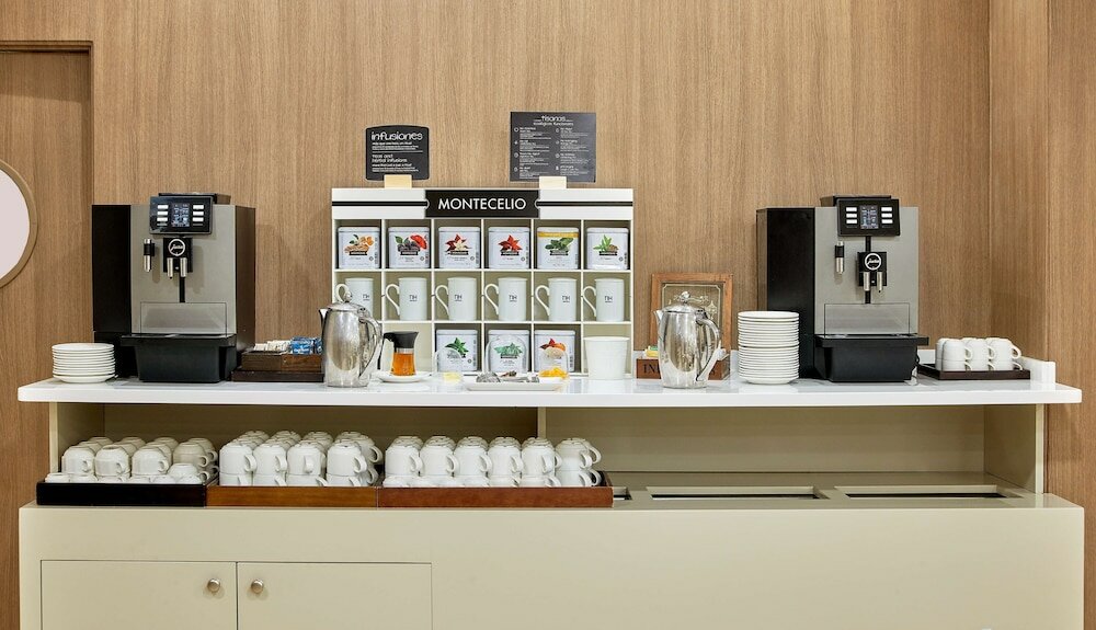 Фото Hotel NH Valencia Las Ciencias