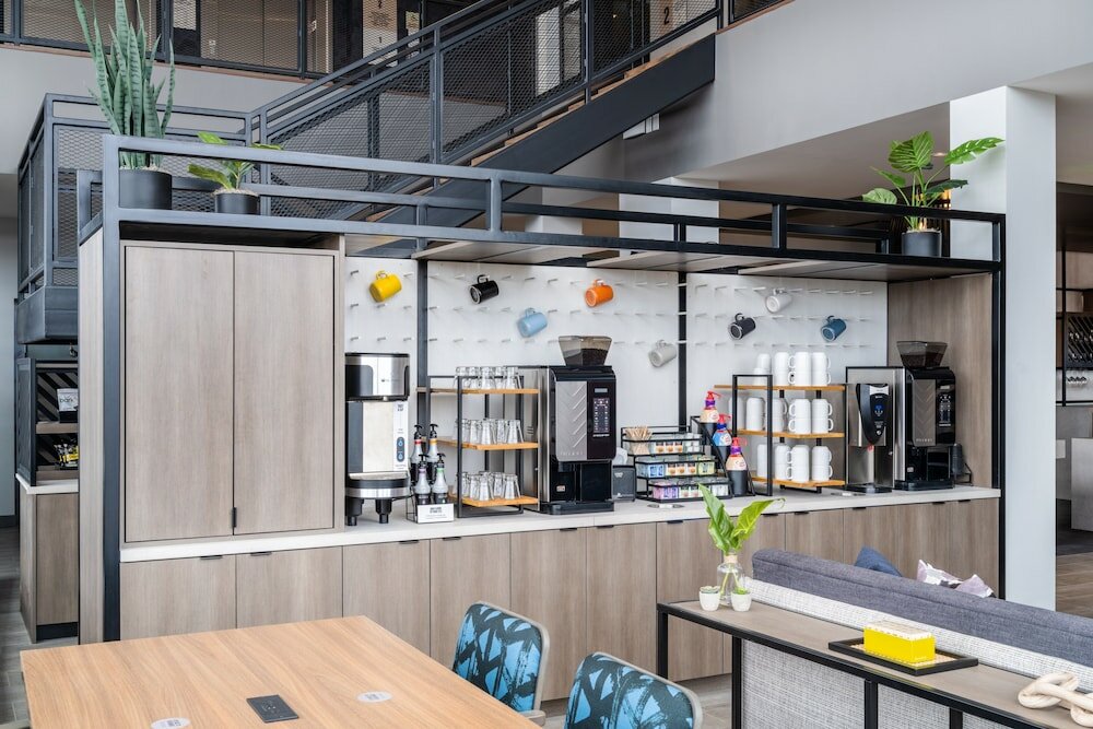 Фото Atwell Suites Denver Airport Tower Road, an Ihg Hotel