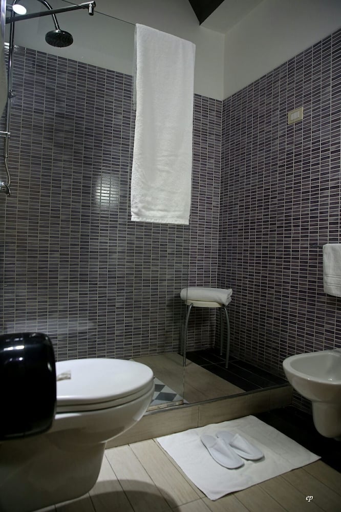 Фото Caravaggio Hotel