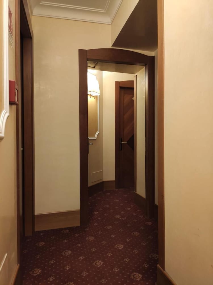 Фото Hotel Miami