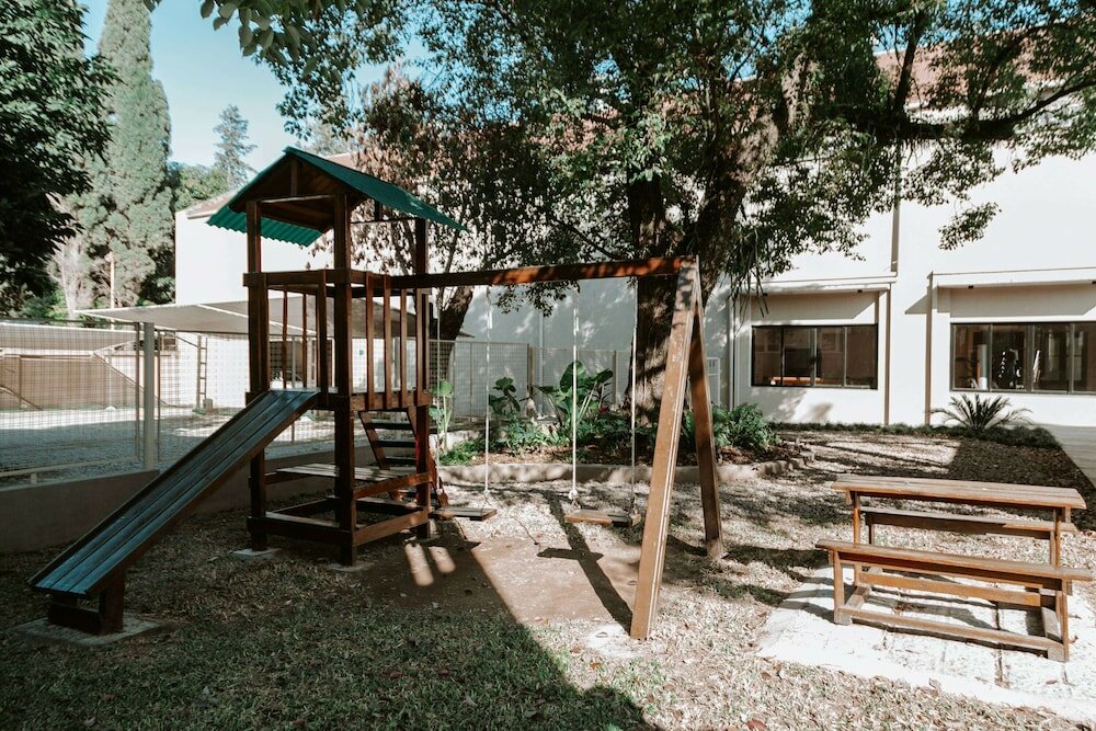 Фото Howard Johnson by Wyndham Yerba Buena