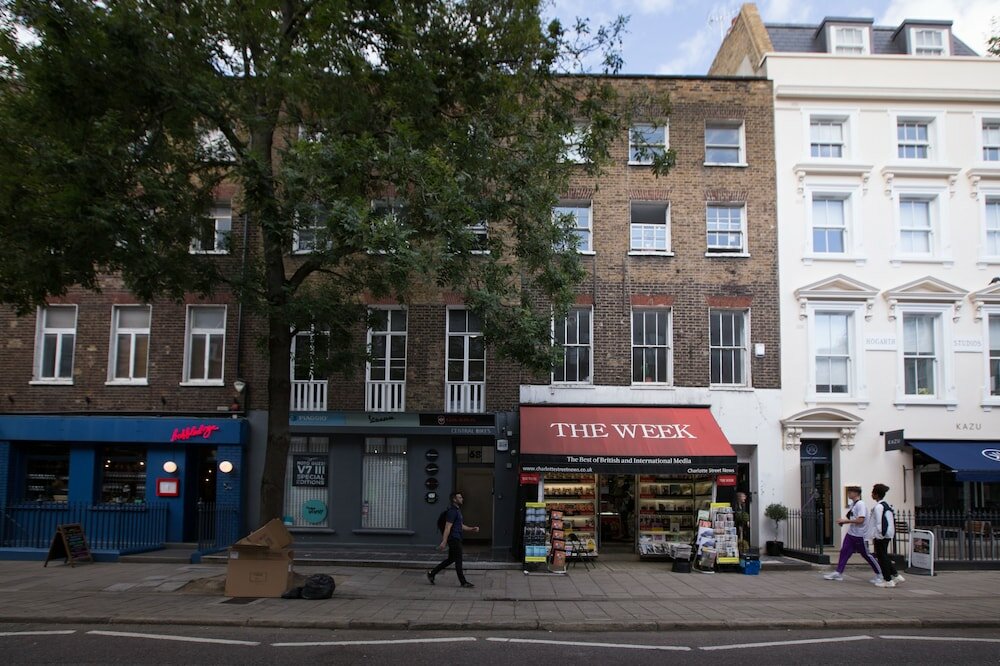 Фото Charlotte Street Apartments by Allô Housing