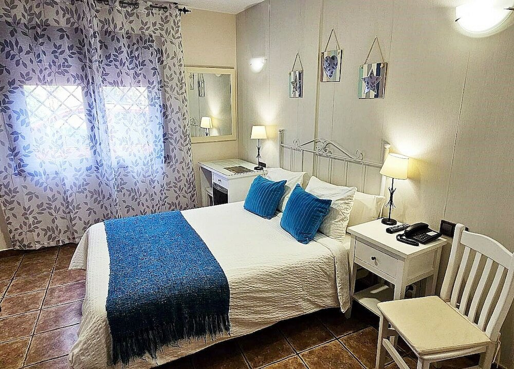 Фото Hotel Medina de Toledo