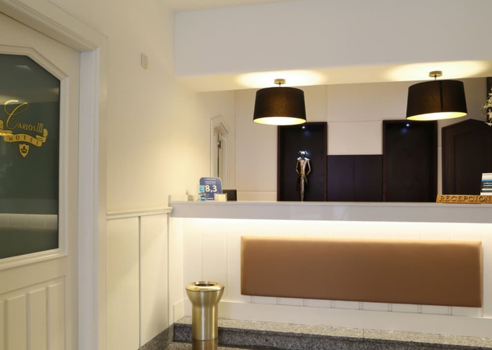 Фото Hostal Carlos III