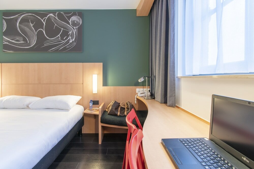 Фото Hotel ibis De Panne