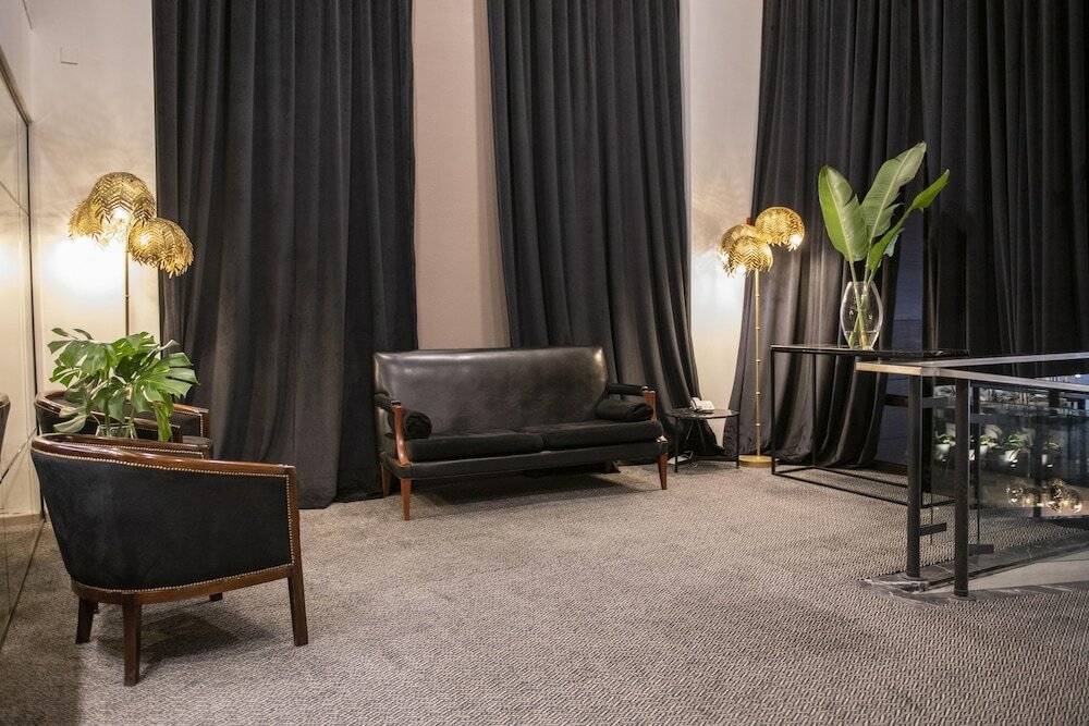 Фото Grand King Hotel