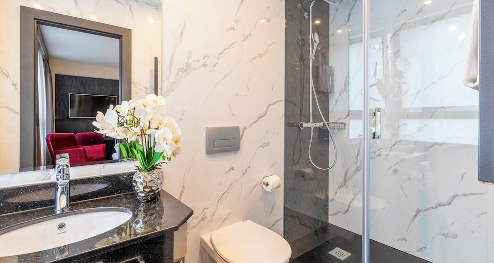 Фото Amedia Express Salzburg