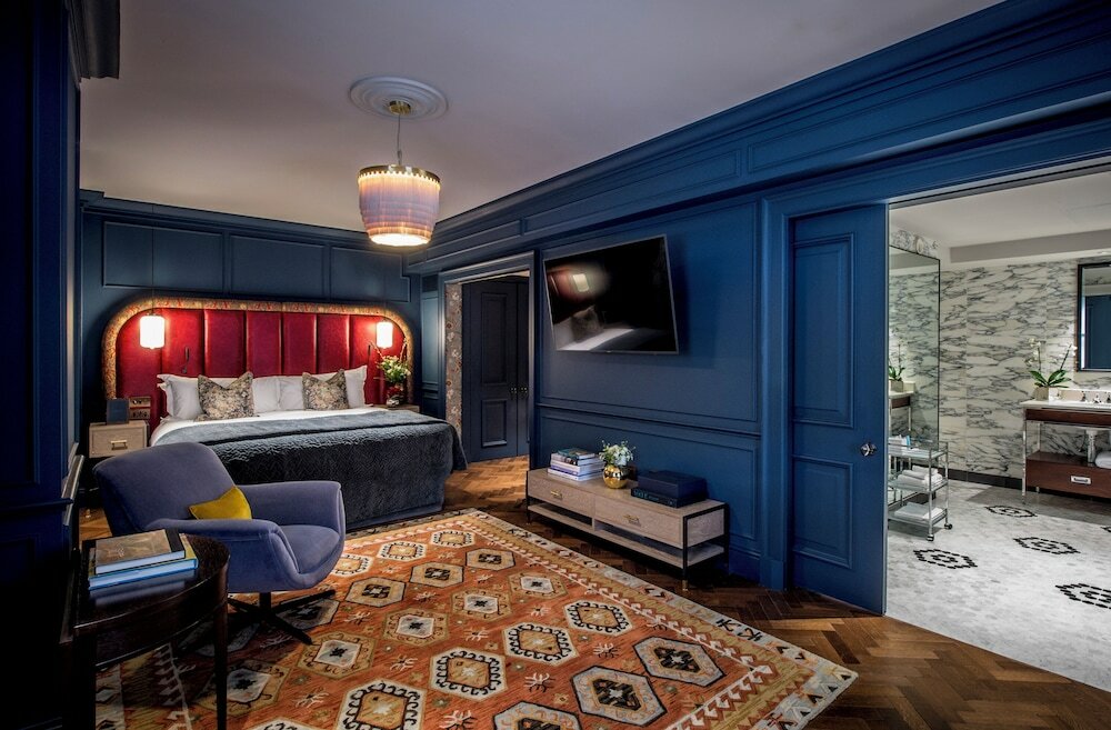 Фото The Bloomsbury