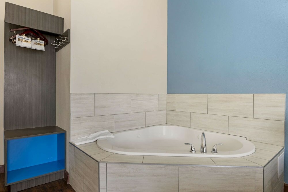 Фото Best Western Plus South Holland/Chicago Southland