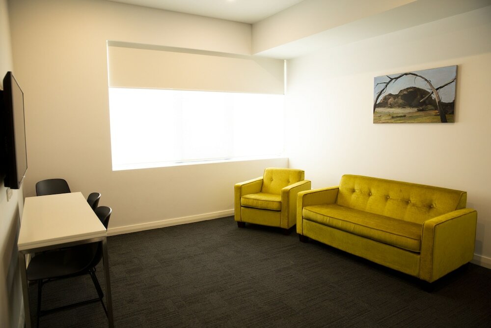 Фото The Gerald Apartment Hotel