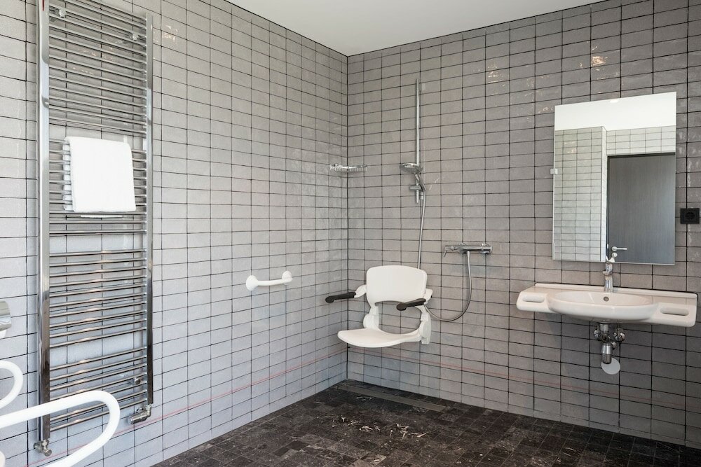 Фото Apollo Hotel Amsterdam, a Tribute Portfolio Hotel