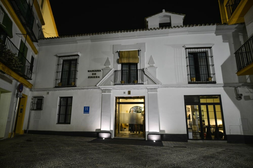 Фото Legado Alcázar Hotel