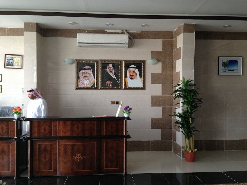 Фото Al Eairy Furnished Apartments Tabuk 2