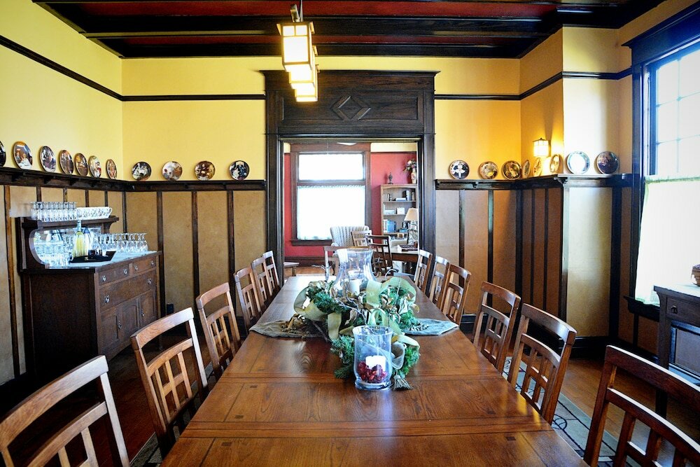 Фото Iron Horse Inn