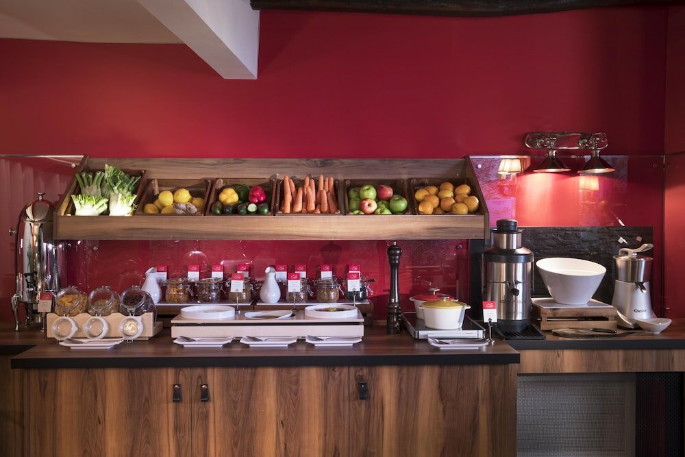 Фото Hotel des Deux Continents