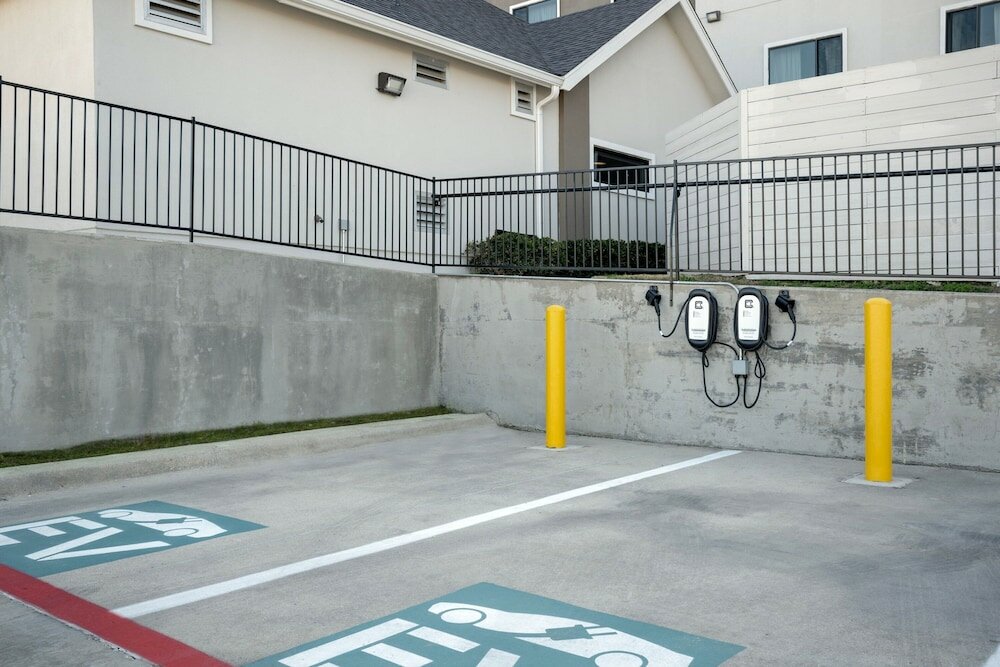 Фото TownePlace Suites Dallas DeSoto