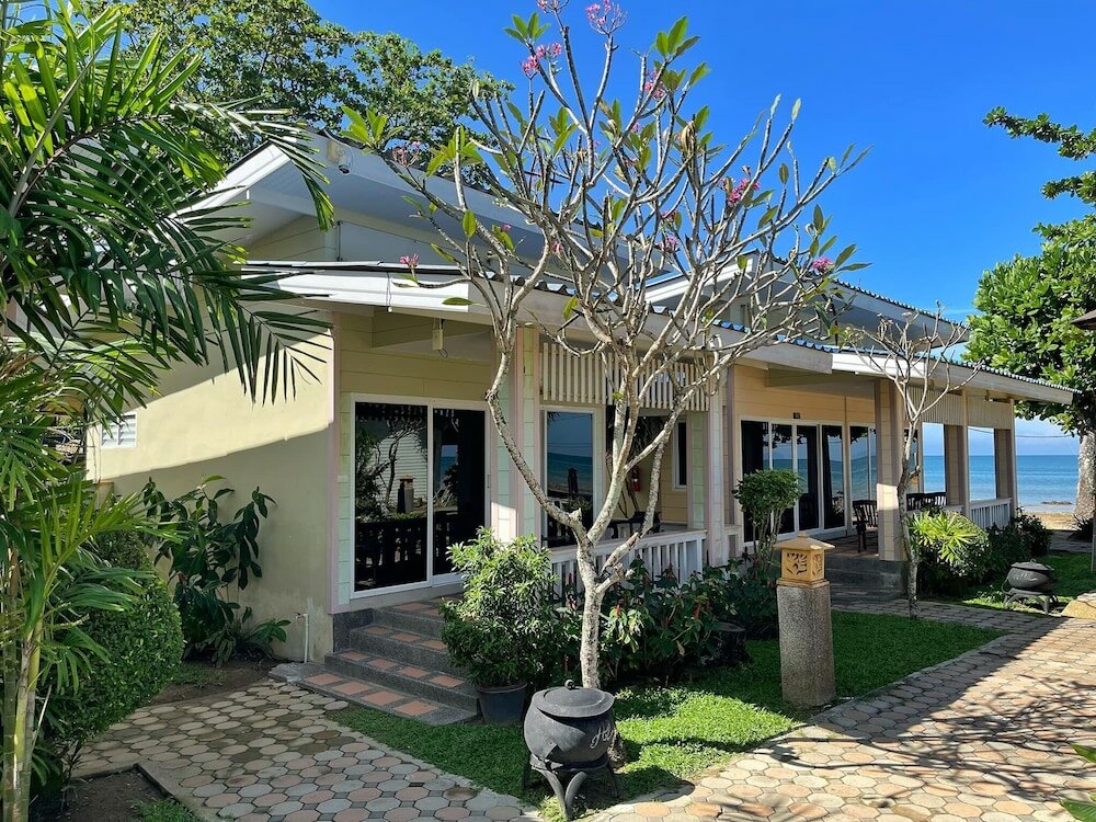 Фото Andaman Lanta Resort