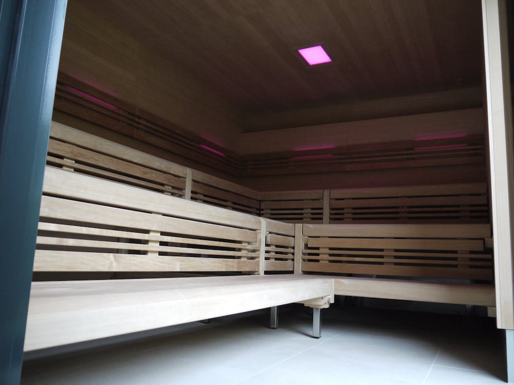 Фото Essensio Hotel Düsseldorf